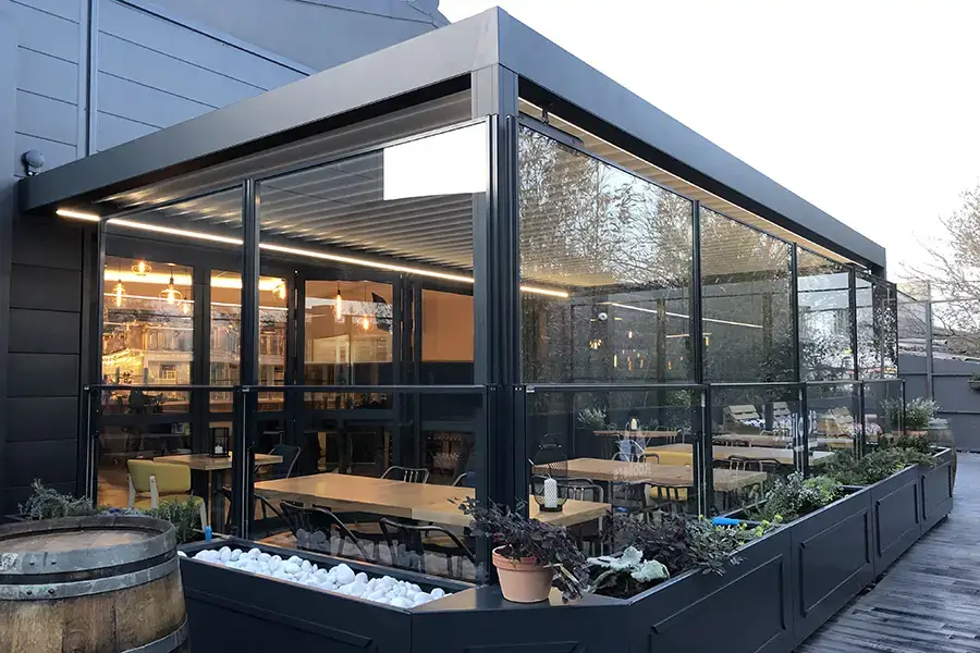 Pergola et véranda pour professionnels de la restauration
