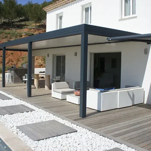 pergola personnalisable à Avignon, création sur mesure selon vos besoins